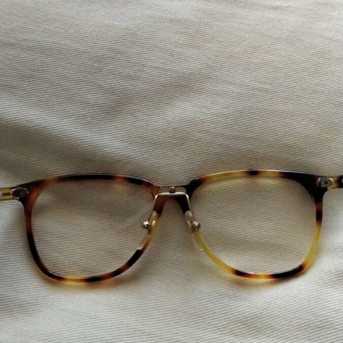 Vintage tortoiseshell square eyeglass frame like new, Italian
