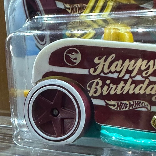Hotwheels Treasure Hunt Birthday Burner new, sealed