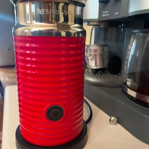 Nespresso Aeroccino milk frother