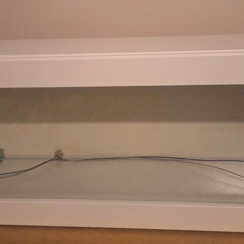 Wall-mounted showcase white lacquer with glass front like new
