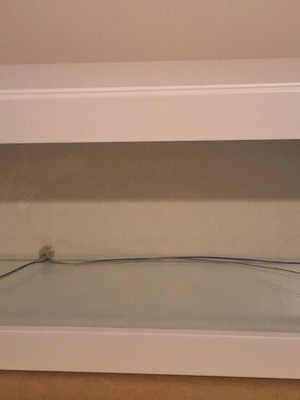 Wall-mounted showcase white lacquer with glass front like new