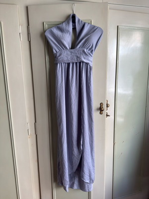 Maxi dress with leg slit like new, turquoise and silver