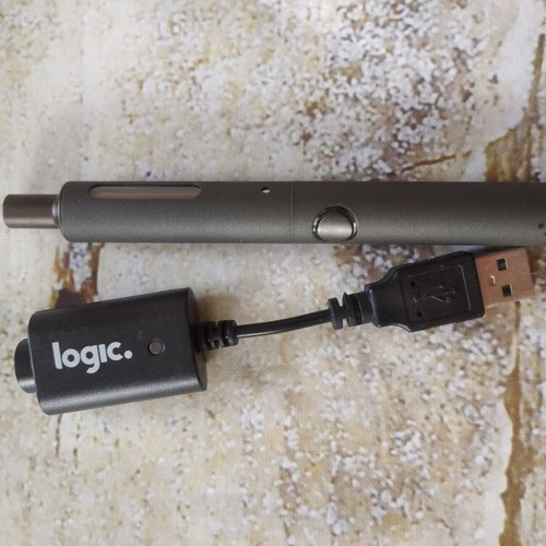 Logic Pro device like new with 2 capsules gift