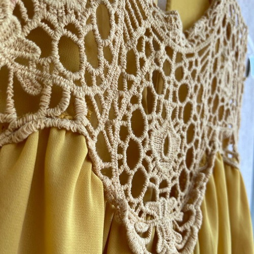 Boho top yellow like new, one size