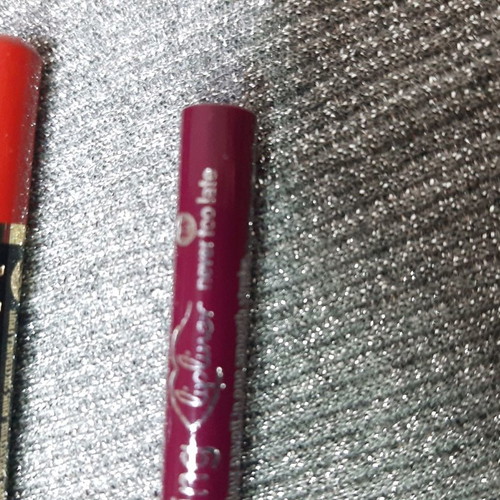 Lip liners used, set of 3 Avon, essence, GR