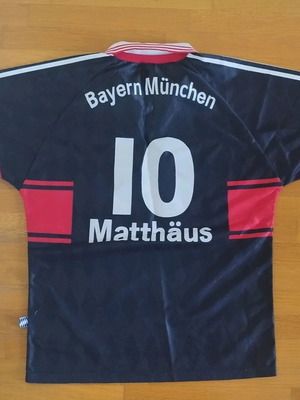 Εμφάνιση Bayern Munich μεταχειρισμένη, αυθεντική, μέγεθος Medium