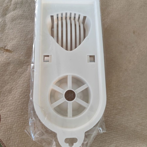 Multifunctional egg cutter new in packaging