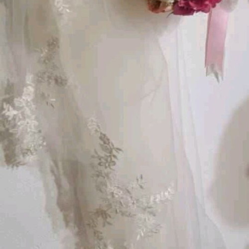 Wedding dress princely like new, size XS
