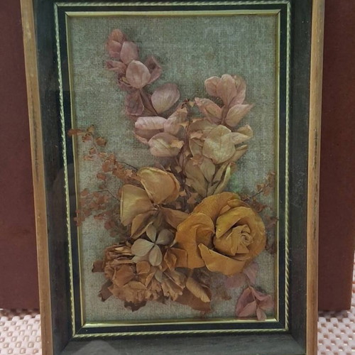 Vintage frame like new