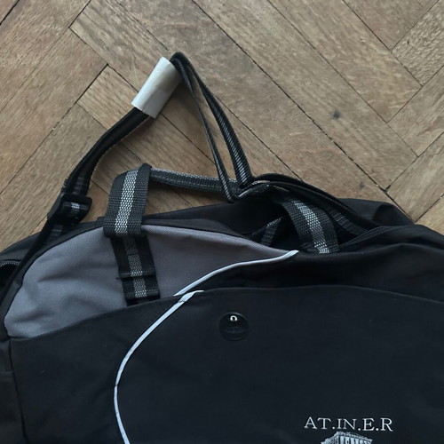 Shoulder bag with strap and handles new, black