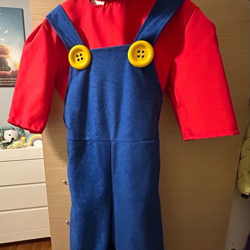 Super Mario Carnival Costume for 3-4 Years Like New