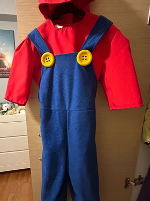 Αποκριάτικη στολή Super Mario για 3-4 ετών σαν καινούργια