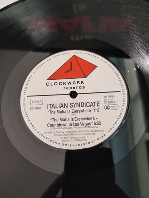 Italian Syndicate The Mafia Is Everywhere maxi single in very good condition