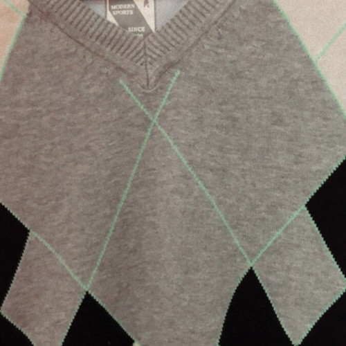 Knit vest like new, fine texture