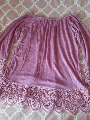 Pink hippie style top with lace details like new