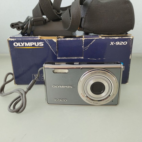 Olympus Camedia C-765 Ultra Zoom σαν καινούργια, πλήρες πακέτο
