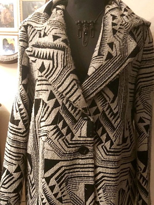 My Tiffany No Large Women's Coat Black-White with Hood and Belt New