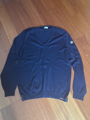 Moncler sweater with V-neck blue, size L, like new