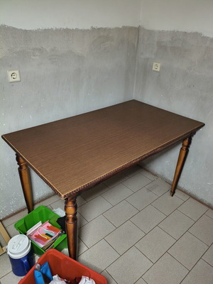 Ξύλινη τραπεζαρία μεταχειρισμένη, 140x82x82 εκ.