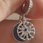 Charm for bracelets dangle with blue background, like new