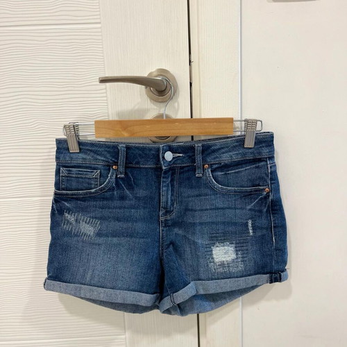 Jessica Simpson denim shorts size 26 like new, distressed