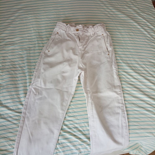 Zara white jeans size 36 like new, fits small and medium