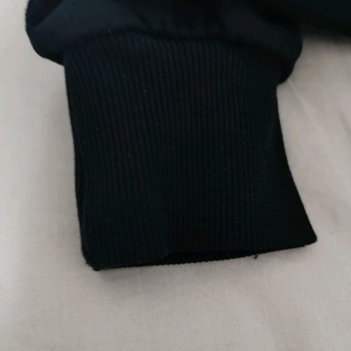Only black sweatshirt like new with sleeve design, XS