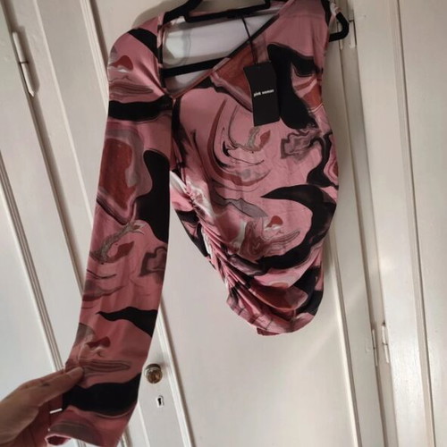 Pink Woman One-Shoulder Marble Top M new with tag