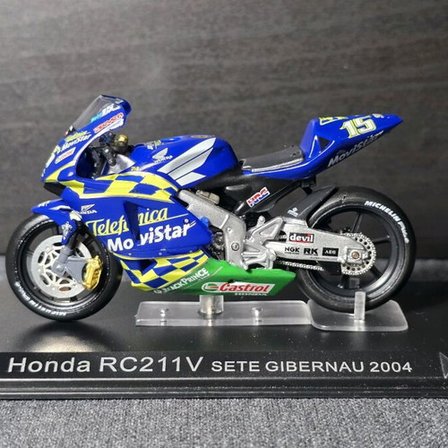 MotoGP Honda RC211V 2004 Sete Gibernau like new