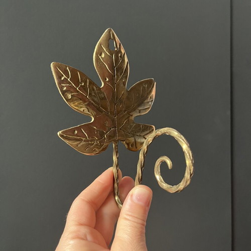 Vintage Brass Curtain Tieback and Wall Hook Leaf Design like new