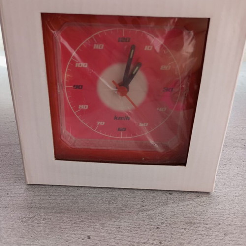 Alarm clock with message recording function, new, analog tabletop