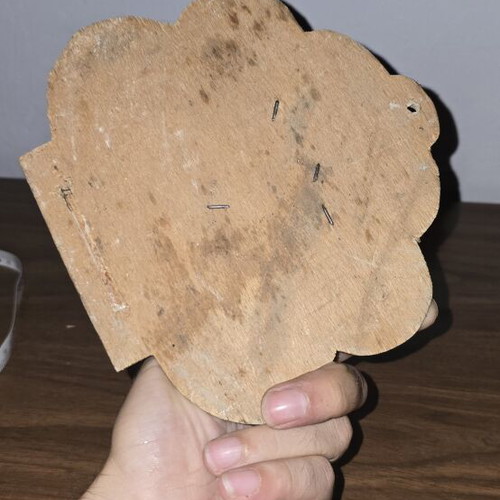 Vintage wall-mounted pyrography case for knitting needles and pins like new