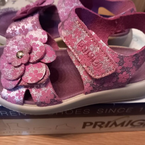Primigi sandals size 30 used, purple