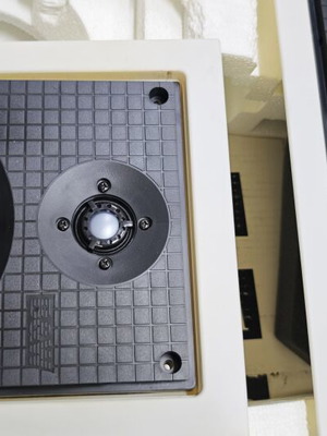 B&W CWM 6i Wall Speakers like new with excellent sound