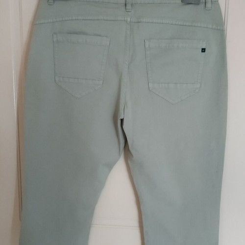 S.Oliver fishing pants like new, teal color