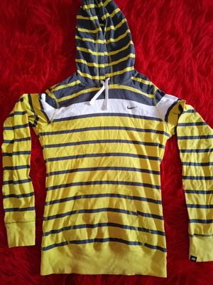 Nike thin sweatshirt like new