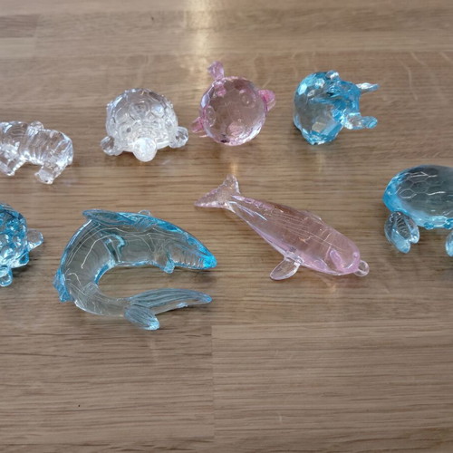 Diamond World figures used, set of 14 pieces