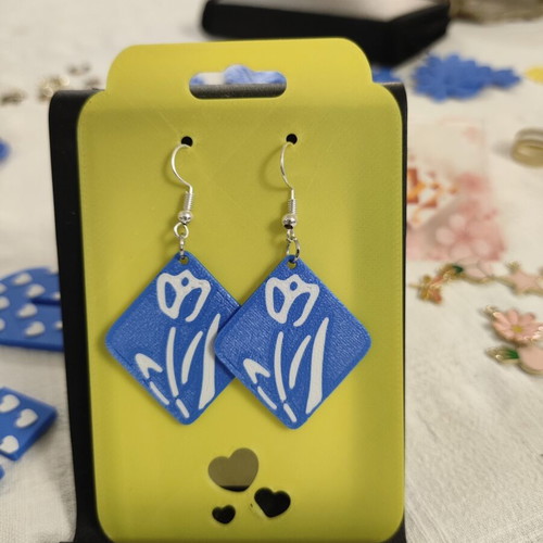White Flowers 3DPRINTING earrings made to order