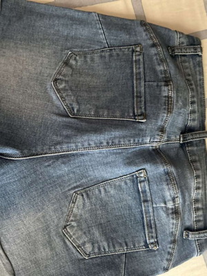 Women's denim shorts like new, size L, blue