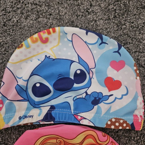 Swimming caps like new