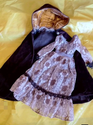 Sindy clothes used with boots set