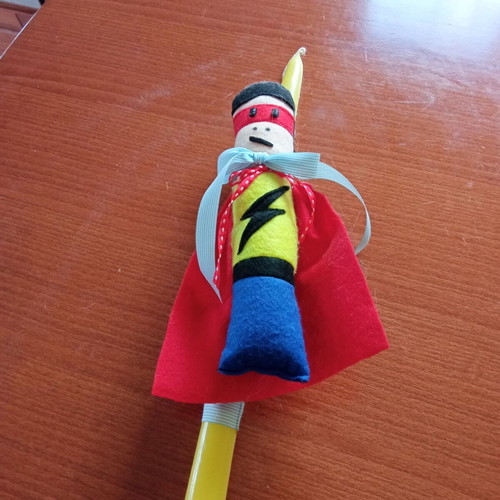 Easter candle new with flash doll