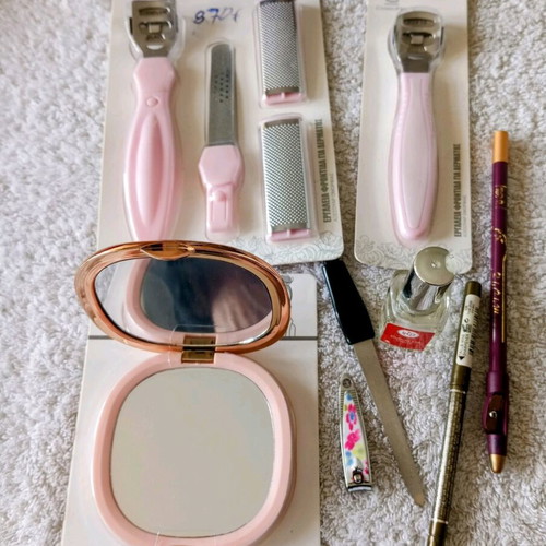 Body care new with free makeup bag
