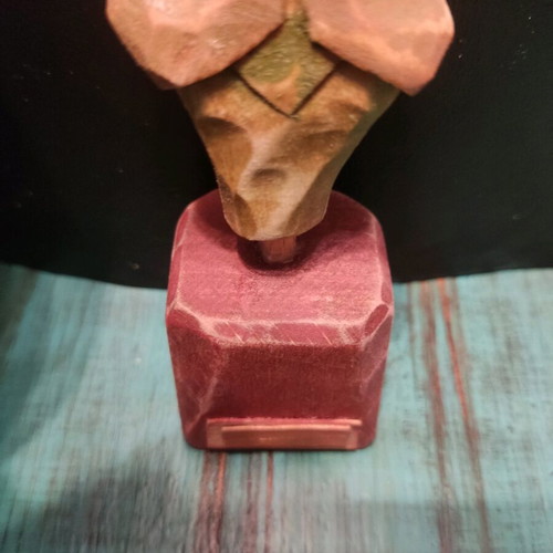 Wooden small bust used, height 12.5 cm