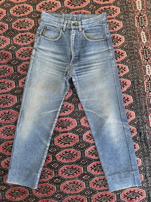 Armani Jeans vintage pants size 32 used with repaired zipper