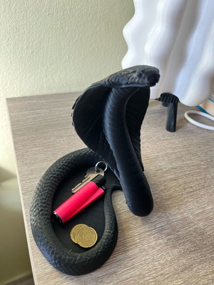 Cobra holder 3D printed decorative figure, new