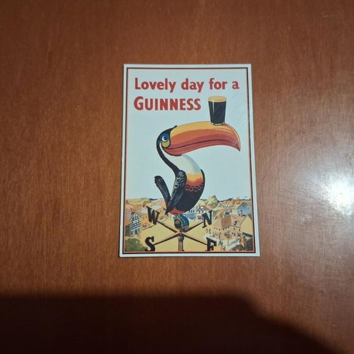 Guinness Magnet like new, 10x7 cm
