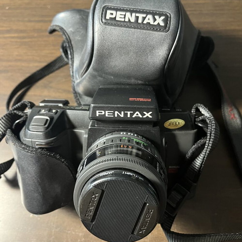 Pentax SFXn 35mm Analog Camera with SMC Pentax-F Zoom Lens like new