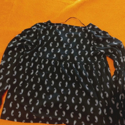 Boho chic style flowy top like new, black, size S