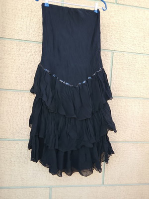 Mat Fashion black strapless dress or skirt with ruffles